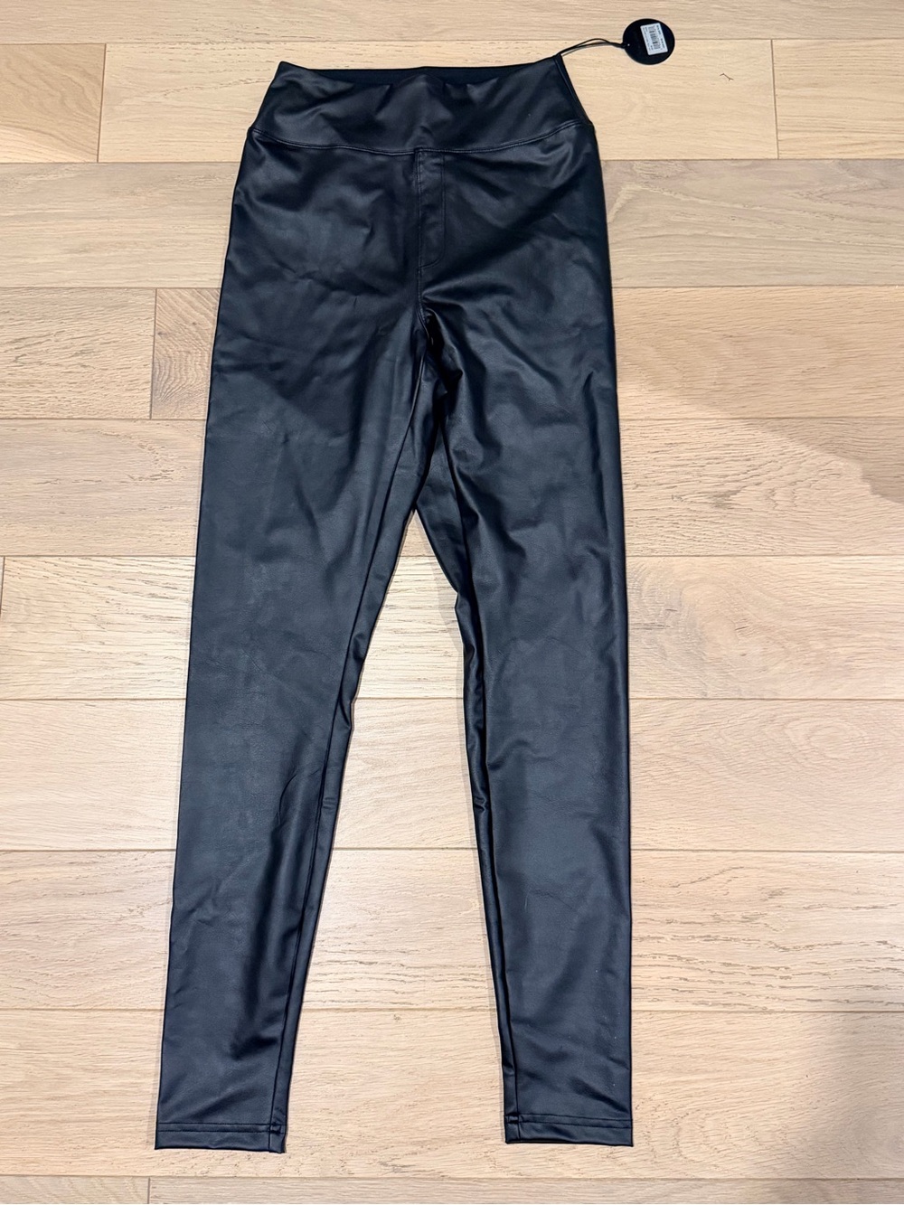 🔥🔥 NWT - Offline by Aerie Real Luxe size Medium